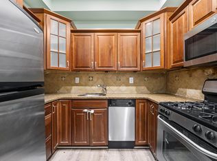 259 Griffith St #1, Jersey City, NJ 07307