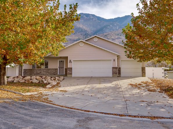 1476 N Black Mountain Dr