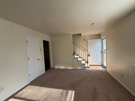 4th image of 825 Kerns Ave SW #827
