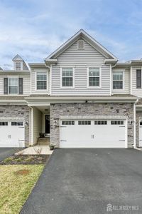 107 Charleston Dr, Monroe Township, NJ, 08831