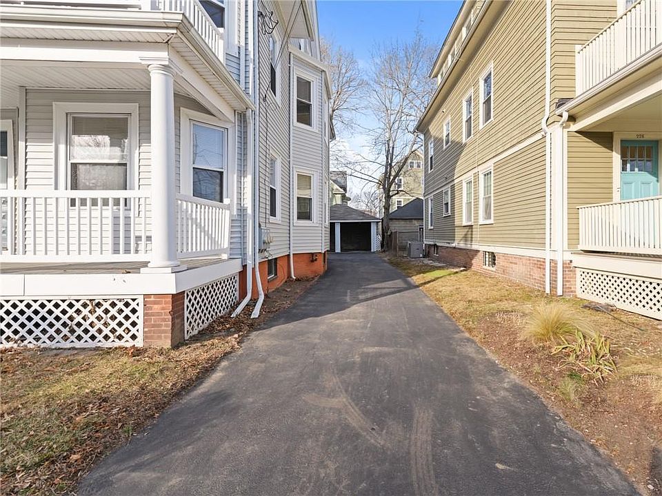 222224 Rochambeau Ave, Providence, RI 02906 Zillow
