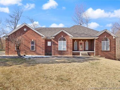 483 Muirfield Drive, Corydon, IN, 47112