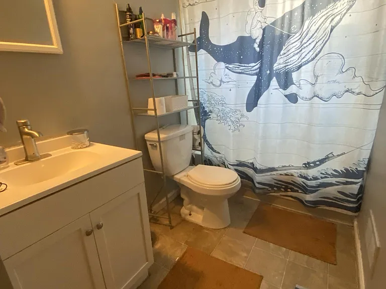 415 Pingree Blvd — Photo 3