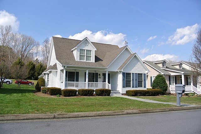 1st image of 12623 Chesterfield Ln