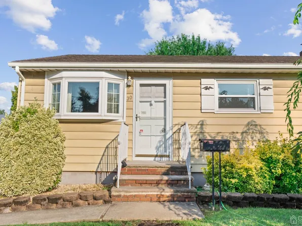 30 S Church St, Hopelawn, NJ 08861