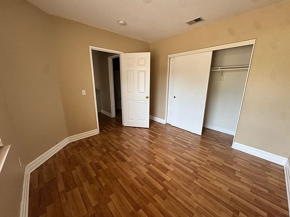 2nd image of 6213 Avenida De Las Vistas