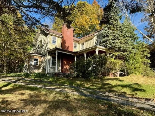 405 State Route 22A, Granville, NY 12832