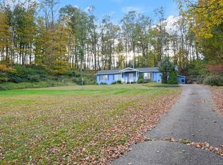 6 Old Greenwoods Rd, Sherman, CT 06784