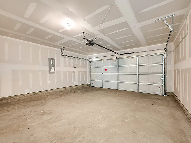 Attached 2 car garage