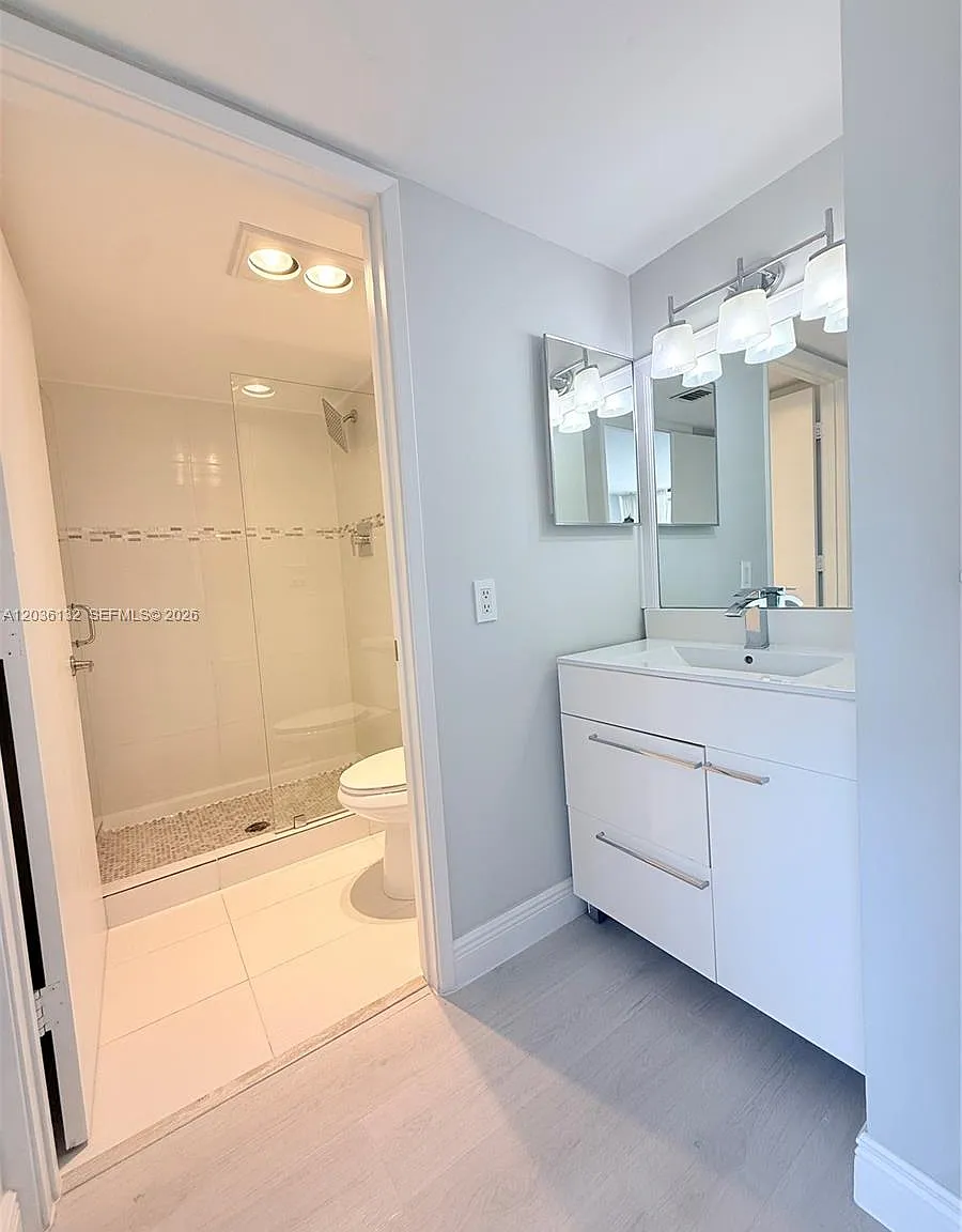 2 bed, 1077 sqft, $2,650 — Photo 4