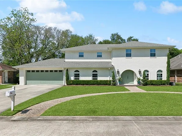 165 Chateau Latour Dr, Kenner, LA 70065