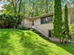 12408 Chippewa Ln, Burnsville, MN 55337