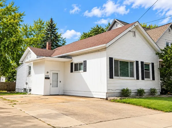 525 School Ave, Oshkosh, WI 54901