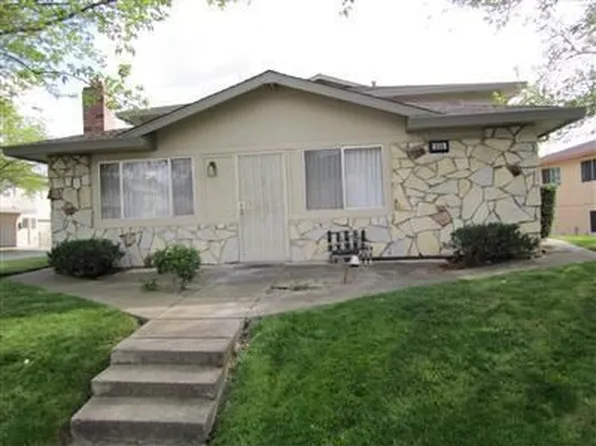 235 Breuner Dr APT 1, Roseville, CA 95678