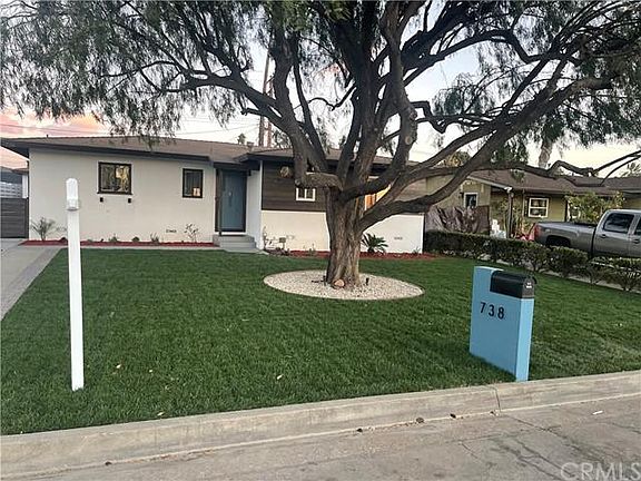 5th image of 738 S Vecino Dr