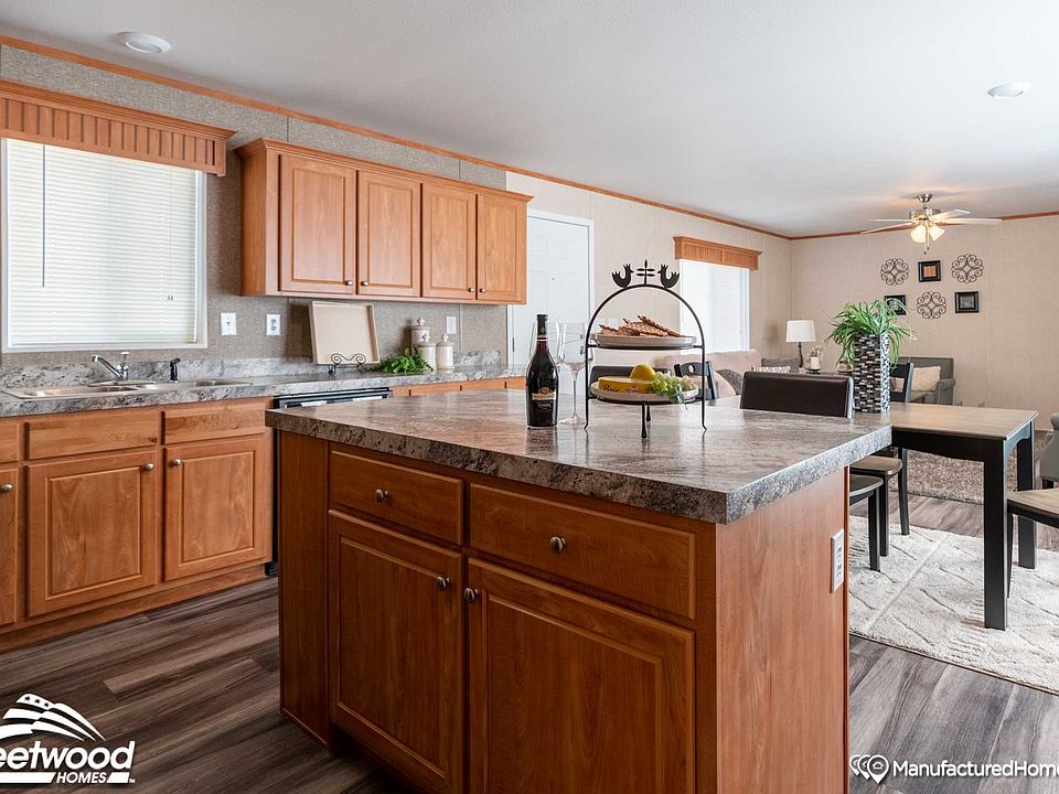 Chisholm Gold - Cameron Crossing by Amber Homes | Zillow