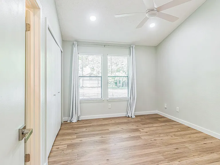 1801 Verbena Way — Photo 23