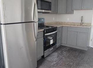 108 Grant St, Fall River, MA 02721