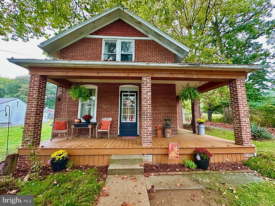 1st image of 31 Steiger Ave