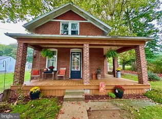 31 Steiger Ave, Mercersburg, PA 17236