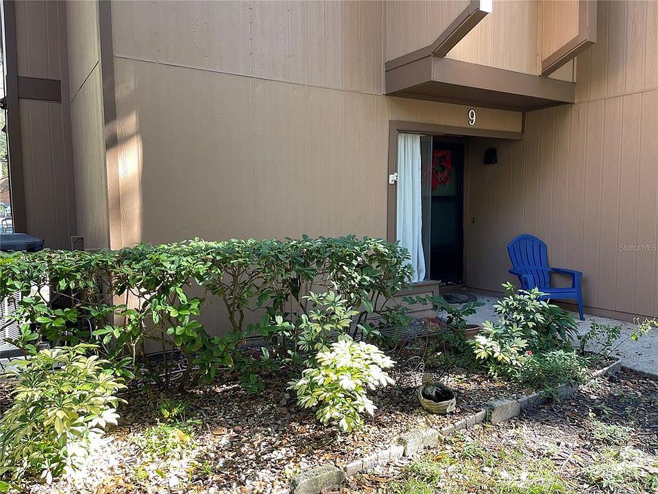 1st image of 9 Broadmore Cir #9