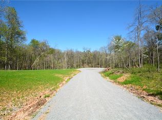 19 Readings Ranch Ln, Siloam Springs, AR 72761