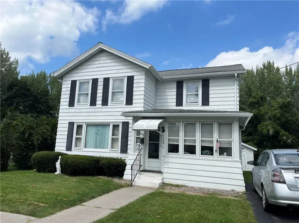 128 W Bayard St, Seneca Falls, NY 13148
