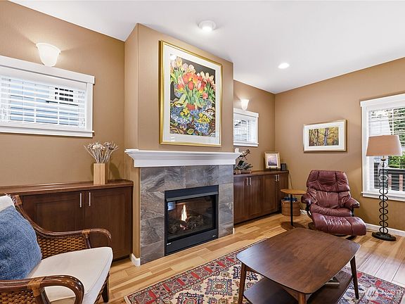 5th image of 1720 NE Nutkana Way