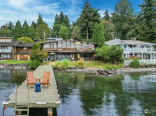 12409 Holmes Point Dr NE, Kirkland, WA