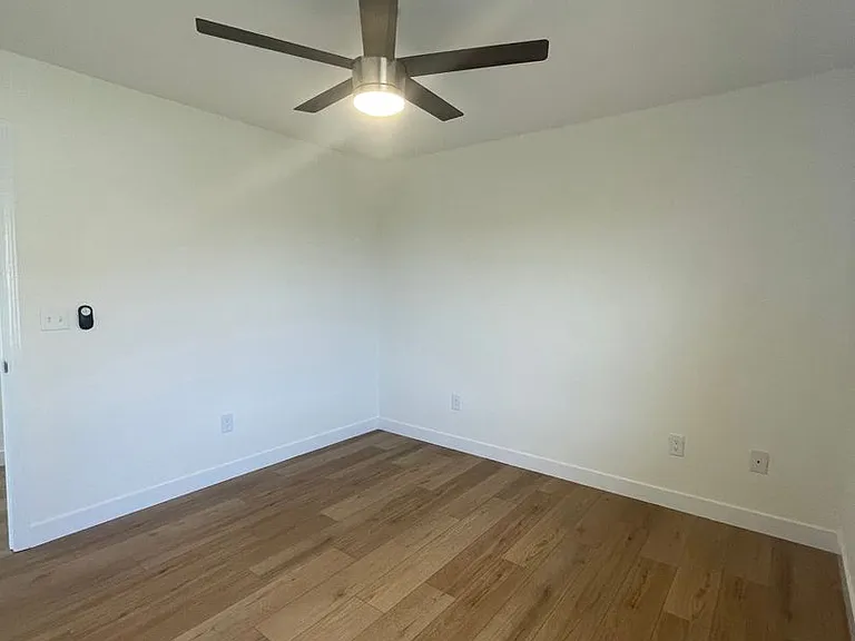 1009 N 24th St #1011 — Photo 12