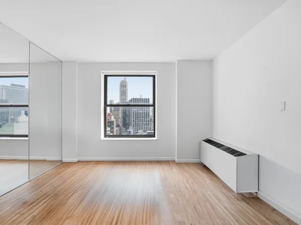 20 West Street image 1 of 8