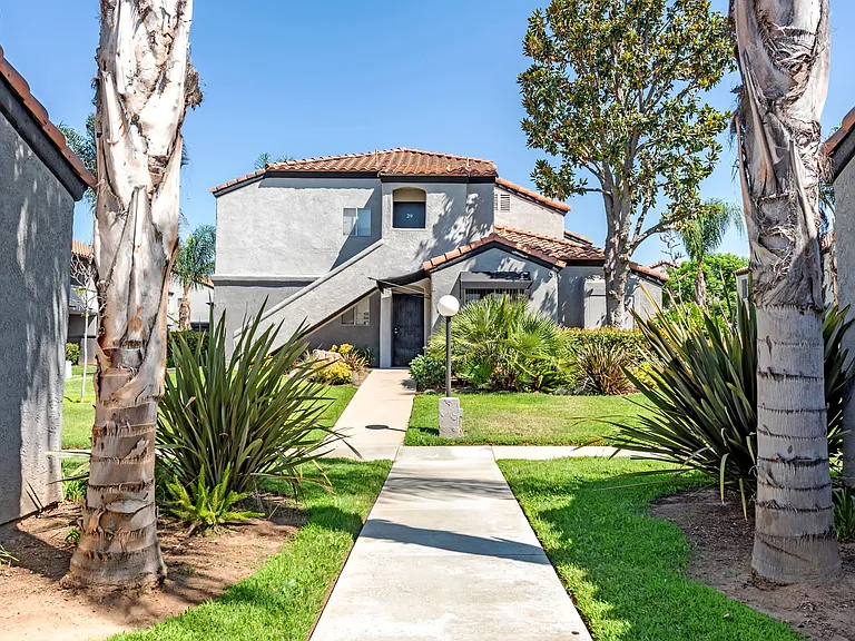 Sedona Apartments in Moreno Valley features a central leasing office for easy access, offering convenient, modern living in the heart of the community.
