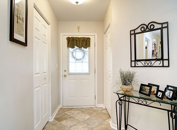 2nd image of 2485 Stoughton Cir