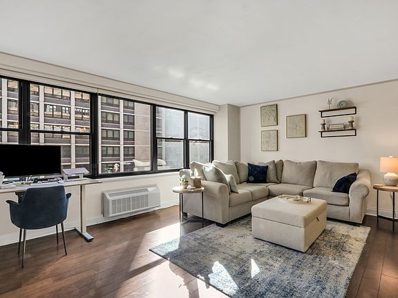 3rd image of 850 N Dewitt Pl APT 9D
