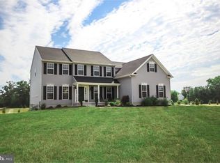 122 Danton Ln, Mullica Hill, NJ 08062