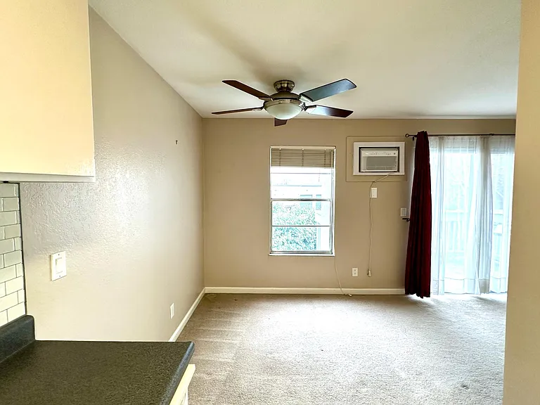 945 Bancroft Rd #217 — Photo 9
