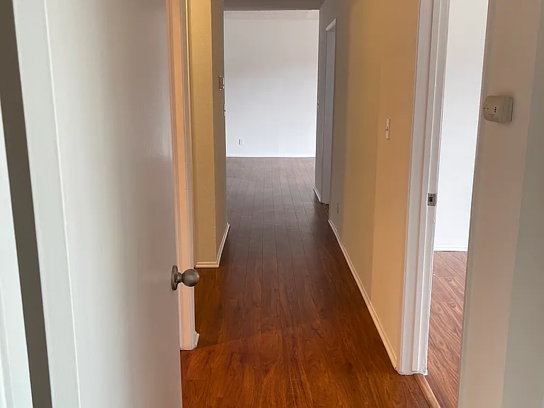4314 Matilija Ave — Photo 4