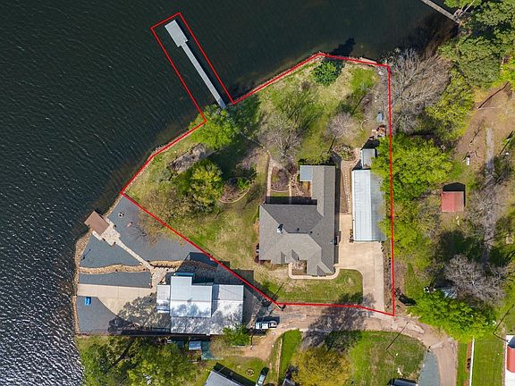 4th image of 330 Southshore Dr