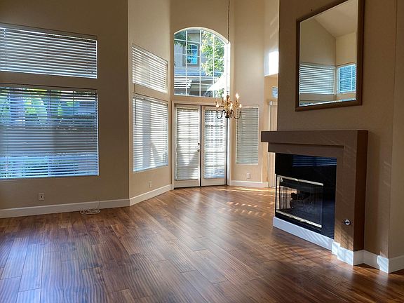 4th image of 39 Montara Dr