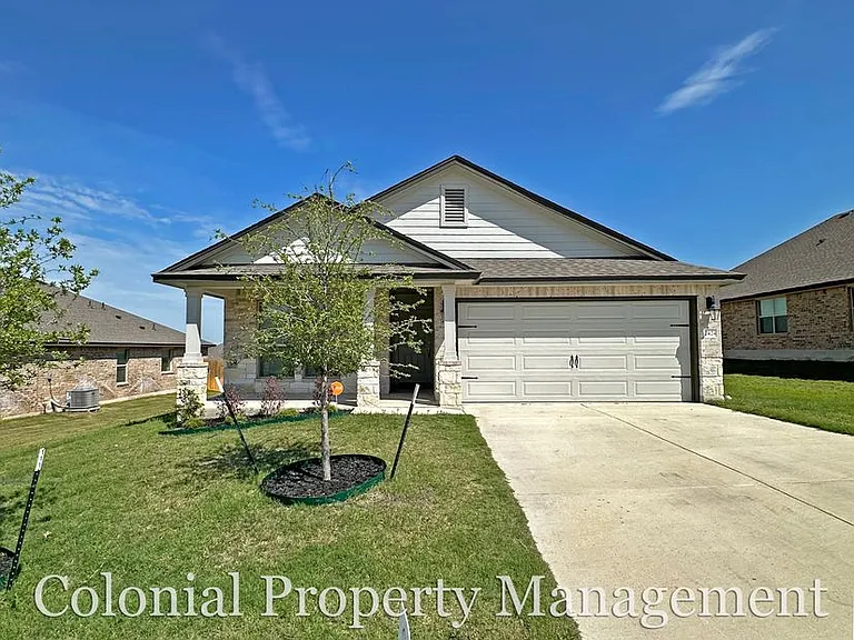 2424 Elba Dr — Photo 1