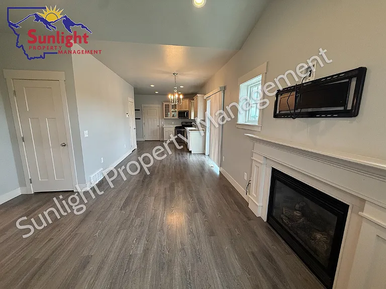 1813 Walter Creek Blvd — Photo 5