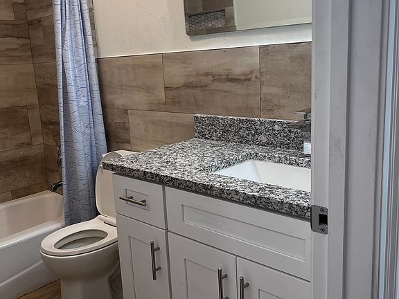 4th image of 1147 E McDonald Ave #101-102-202