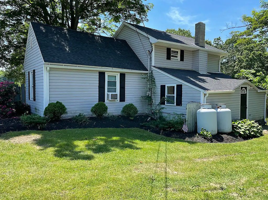 411 Federal St, Montague, MA 01351 Zillow