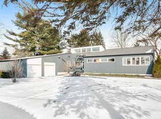 4376 Weber Rd, Saline, MI 48176