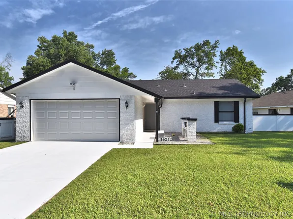 11621 E 23rd Pl, Tulsa, OK 74129