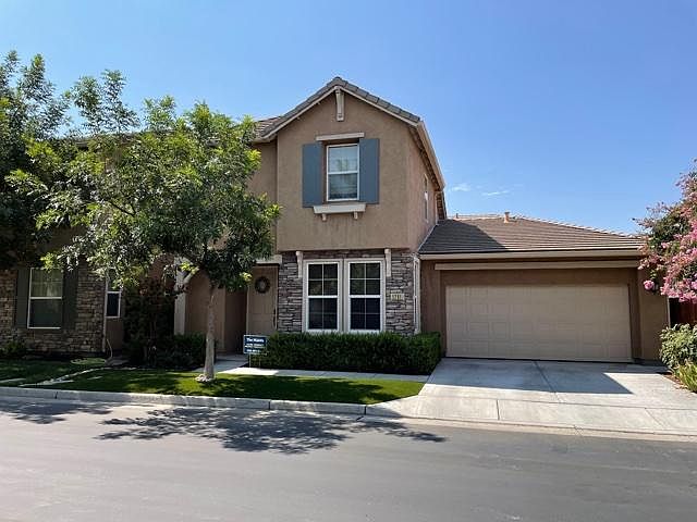 1st image of 1751 W Bella Oaks Way