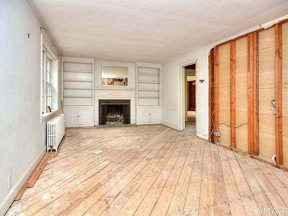 4th image of 600 Cedar Road