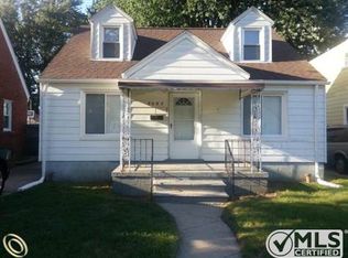 8283 Lozier Ave, Warren, MI
