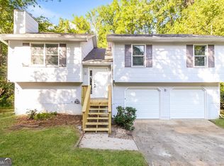3693 Holland Dr, Snellville, GA 30039
