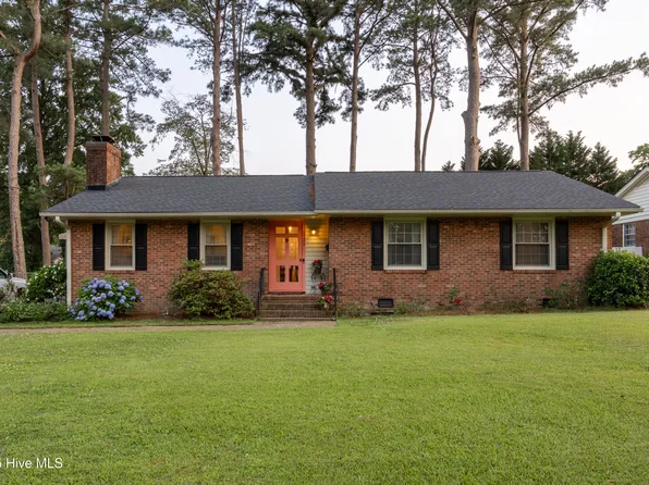 1711 Woodside Drive W, Wilson, NC 27893